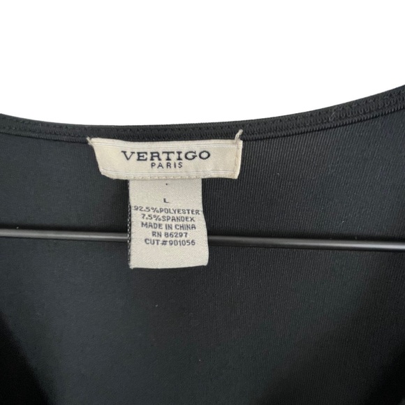 Vertigo Paris Vegan Leather Braided V-Neck Dress. Attached Tie Back. Large - Picture 6 of 6